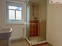 Pronájem bytu 1+KK ve Vojkovicích, okr. Karlovy Vary - 7