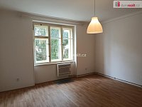 Velmi hezký byt 1+kk po rekonstrukci, Praha 10-Strašnice - 5