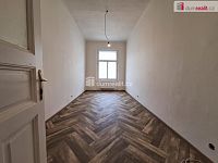 pronájem 3kk 82m2 P2 Vinohrady Chodská nezařízen - 11