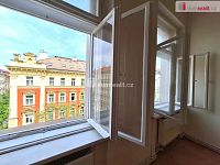 pronájem 3kk 82m2 P2 Vinohrady Chodská nezařízen - 14