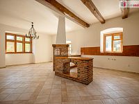 Prodej bývalé tvrze s rybníkem, Pyšely - Zaječice - 30
