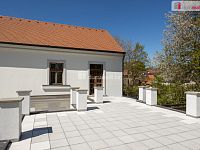 Prodej bývalé tvrze s rybníkem, Pyšely - Zaječice - 9
