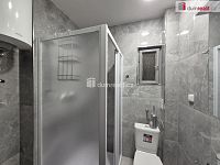 Pronájem 1+kk 27m2 P10 Vršovice činžovní dům rekonstrukce nezařízený - 4