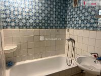  Pronájem 3kk 64m2 P9 Střížkov panel v původním stavu lodžie 5,7m2 částečně zařízeno - 11