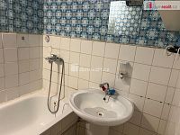  Pronájem 3kk 64m2 P9 Střížkov panel v původním stavu lodžie 5,7m2 částečně zařízeno - 12