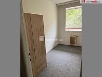  Pronájem 3kk 64m2 P9 Střížkov panel v původním stavu lodžie 5,7m2 částečně zařízeno - 5