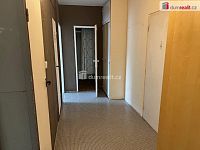  Pronájem 3kk 64m2 P9 Střížkov panel v původním stavu lodžie 5,7m2 částečně zařízeno - 6