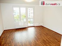 Světlý byt 1+kk s balkonem, 36,2 m2 + 5,1 m2 balkon, 2.p, OV, Praha 9 - Čakovice - 4