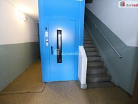 Krásná bytová jednotka 2+1 po kompletní rekonstrukci v Nejdku u Karlových Varů - 18