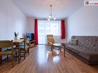 Pronájem bytu 2+KK, 45 m2 + B 5 m2 + Garáž, 20 m2  - Rakovník - 2