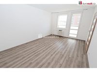 Světlý byt 2+1, 43,5 m2 + 5 m2 lodžie, 5.patro, OV, panel po rekonstrukci, Praha 12 - Kamýk - 6