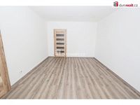 Světlý byt 2+1, 43,5 m2 + 5 m2 lodžie, 5.patro, OV, panel po rekonstrukci, Praha 12 - Kamýk - 7
