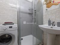 Prodej bytu 2+1, 52 m2 - Stochov