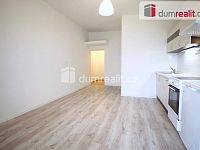 Pronájem bytu 1+kk 25m2 P5 Radotín nezařízený po rekonstrukci terasa 