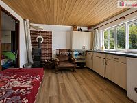 Prodej rekreační chalupy (na pozemku 512m2) v obci Liběchov, okr. Mělník - 7