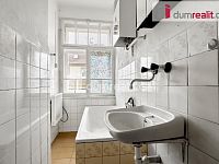 Bytový dům, Fügnerova ul., Karlovy Vary - 7
