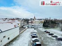Nabízíme k pronájmu prostorný byt 2+kk s parkováním a zázemím v klidné lokalitě u jezera Milada - 13