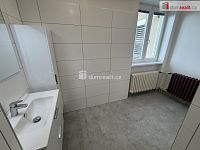 Pronájem bytu 4+1 85 m2 balkon cihla Žernovská P10 nezařízený - 14