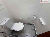Pronájem bytu 4+1 85 m2 balkon cihla Žernovská P10 nezařízený - 17