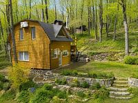 Prodej chaty 60 m2 v TOP stavu, užívaný pozemek 246 m2, Luka pod Medníkem