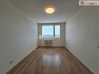 prodej 2kk 42m2 P4 Chodov Konstantinova sklep 2m2 - 10