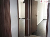 Pronájem 2kk 52m2 P9 Střížkov Bytový park Prosek novostavba balkon 4m2 garážové stání částečně zařízeno - 10