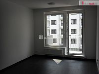 Pronájem 2kk 52m2 P9 Střížkov Bytový park Prosek novostavba balkon 4m2 garážové stání částečně zařízeno - 3