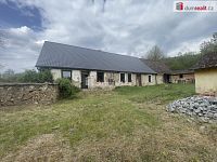 Rodinný dům s rozlehlým pozemkem, Třebčice - 7