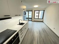 Pronájem bytu 1+kk 41 m2 Pardubice rezidence nové lodžie - 2