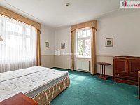 Prodej funkčního rekonstruovaného hotelového komplexu s parkem, parkováním, prameny a balneo provozem v srdci Mariánských Lázní - 13