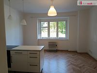 Velmi hezký byt 2+kk po rekonstrukci, Praha 6 - Bubeneč  - 6