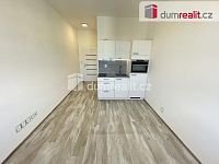Pronájem bytu 1+kk 25 m2 P10 Strašnice po rekonstrukci cihla nezařízený - 2