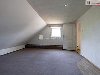 Prodej domu 170 m2, pozemek 500m2 - Třebusice - 21