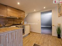 Prodej domu 170 m2, pozemek 500m2 - Třebusice - 23