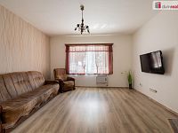Prodej domu 170 m2, pozemek 500m2 - Třebusice - 6