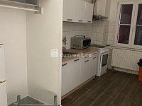  pronájem pokoje  17 m2, Zenklova, Praha - 3