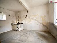 K prodeji, RD před rekonstrukcí s uzavřeným dvorem a garáží na lukrativním místě ve městě Písek, Václavské Předměstí, Václavská 21 - 11