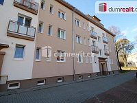 Krásný byt 2+kk ve třetím patře cihlového domu v Horním Slavkově - 12