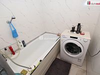 Krásný prostorný slunný byt 3+1 ve čtvrtém patře panelového domu s výtahem - 29