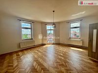 Kolín, Ovčárecká - pronájem bytu 2+1/balkon, 86 m2