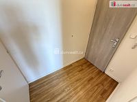 Pronájem bytu 1+kk 38 m2 P5 Smíchov po rekonstrukci LOFT  - 8