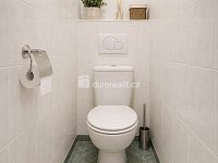 Moderní a prostorný byt 2+kk s balkonem v žádané lokalitě Bukov - 5