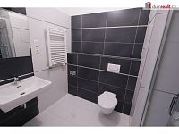 Světlý byt 2+kk s balkonem a park. stáním, 46,4 m2 + 5 m2 balkon, 2.p, OV, Praha 9 - Čakovice - 16