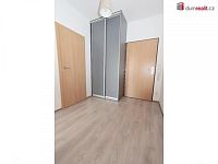 Světlý byt 2+kk s balkonem a park. stáním, 46,4 m2 + 5 m2 balkon, 2.p, OV, Praha 9 - Čakovice - 19