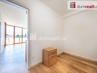 K pronájmu, byt 2+kk s lodžií a sklepem, ul. nám. Tomáše Bati, Sezimovo Ústí - 4
