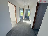 Prodej domu 155 m2 Svárov pozemek 508 m2 novostavba zimní zahrada terasa  - 16