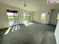 Prodej domu 155 m2 Svárov pozemek 508 m2 novostavba zimní zahrada terasa  - 7