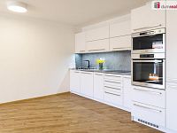 Krásný apartmán 3+kk ve Všemině o výměře 80,5 m² sklep 4 m² a terasa 8 m² , v OV. - 4