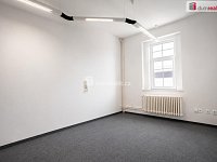 Pronájem kanceláře 28 m2, Karlovy Vary - Stará Role - 3