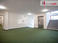 K pronájmu, byt 2+kk s lodžií a sklepem, ul. nám. Tomáše Bati, Sezimovo Ústí - 15